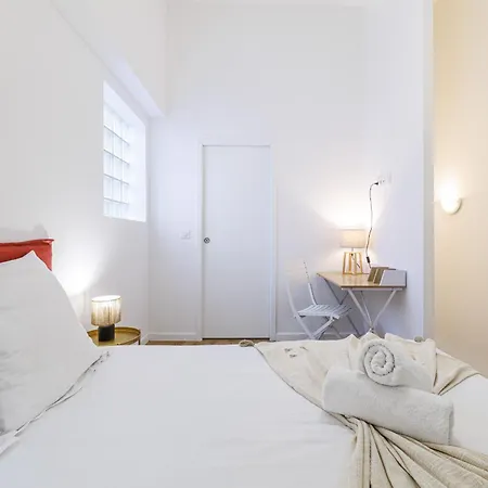 1 Bdr Duplex Downtown - Ac 아파트