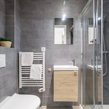 아파트 1 Bdr Duplex Downtown - Ac *