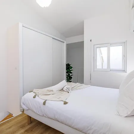 1 Bdr Duplex Downtown - Ac 아파트