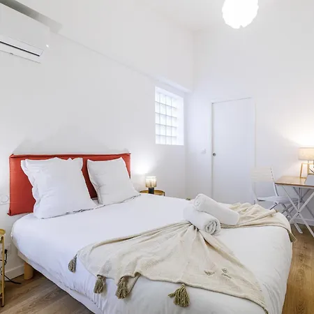 1 Bdr Duplex Downtown - Ac 아파트