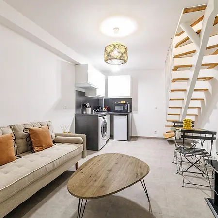 1 Bdr Duplex Downtown - Ac 아파트 *